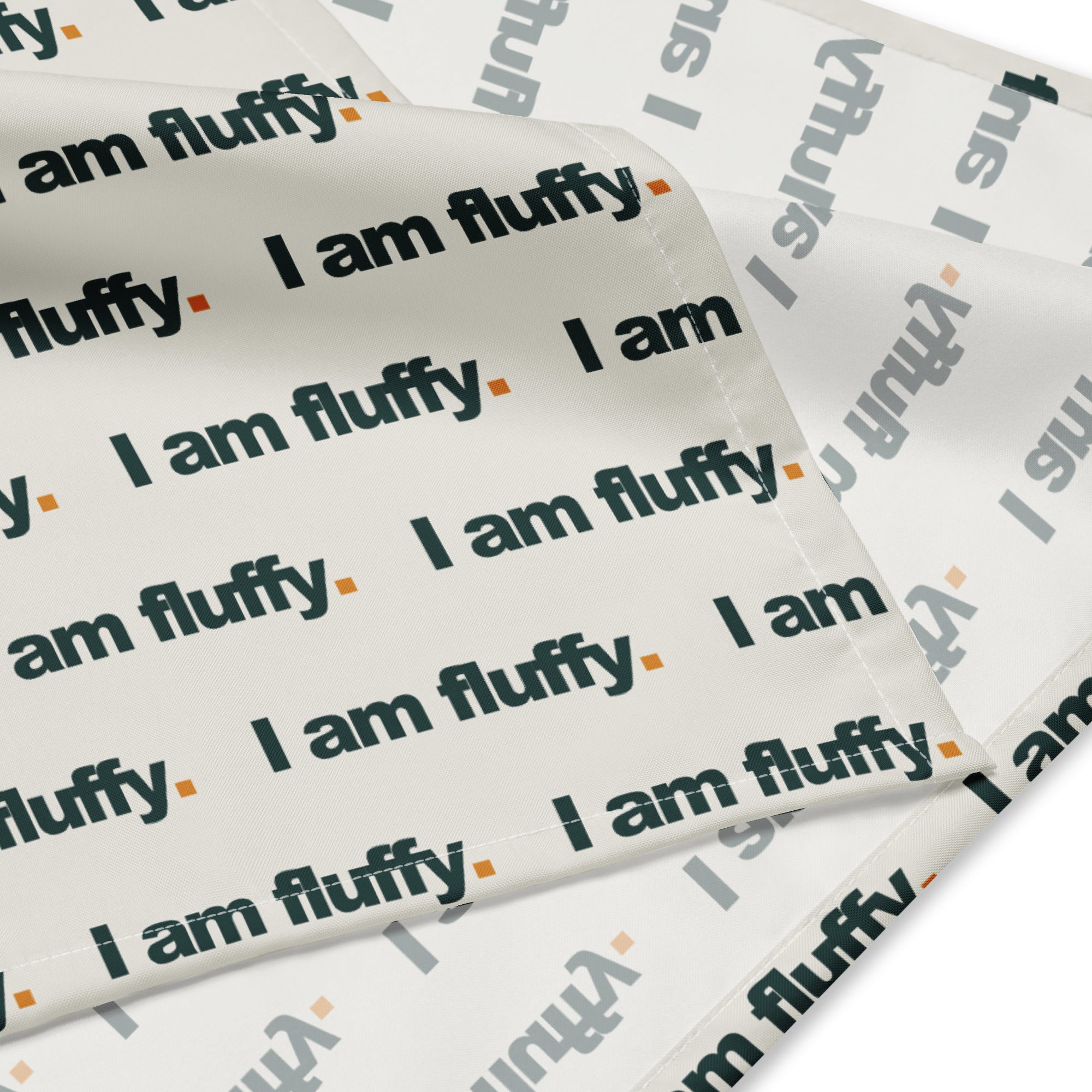 I am fluffy bandana, tæt på mønster og stof