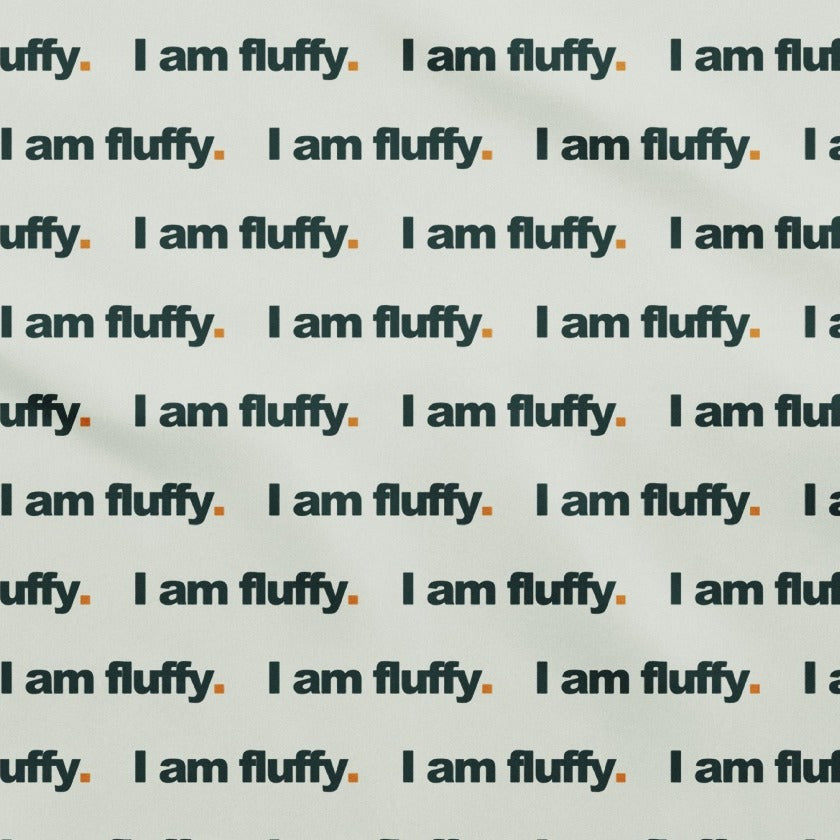 I am fluffy bandana, sage, tæt på mønster og stof